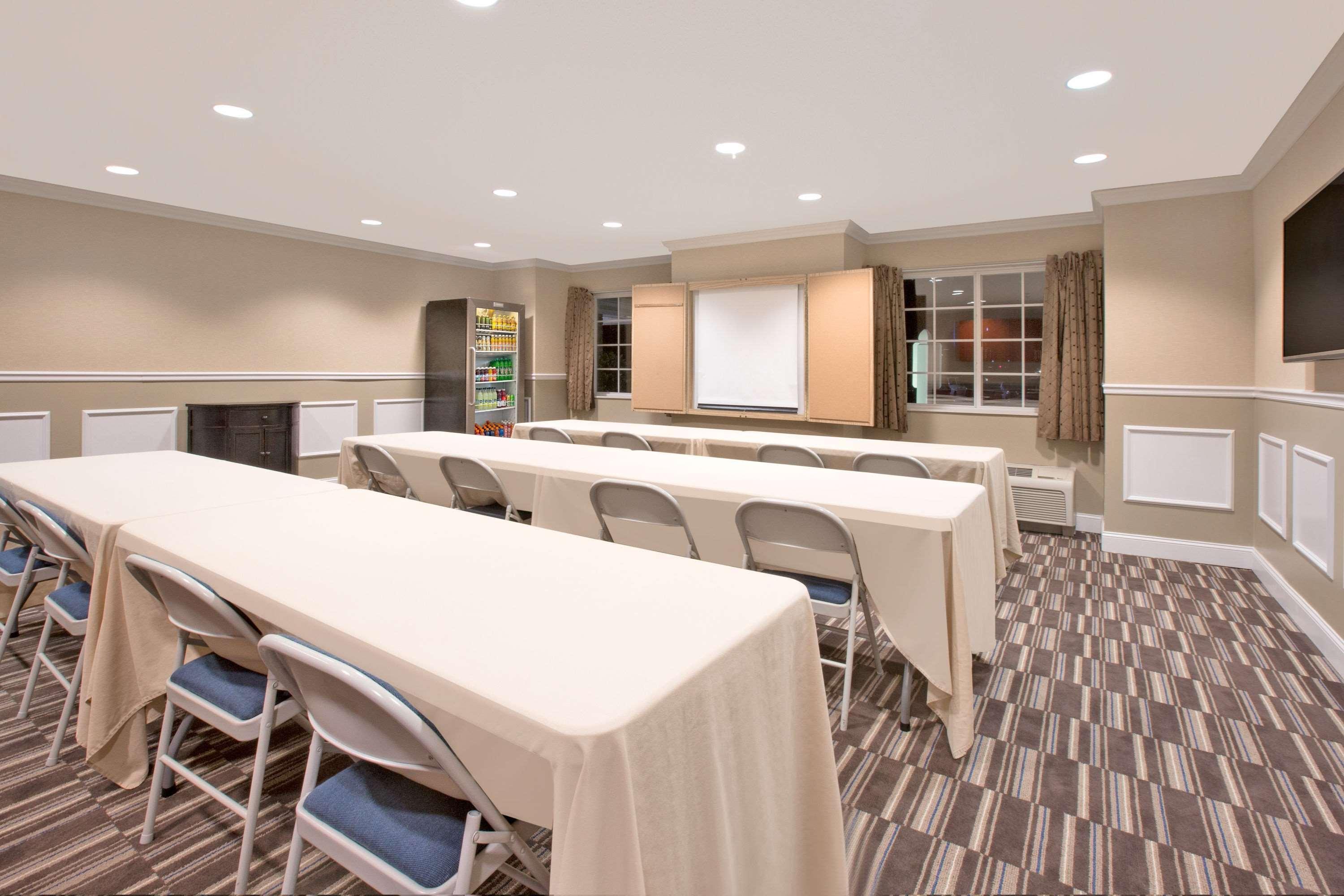 Microtel Inn & Suites By Wyndham Gardendale Kültér fotó