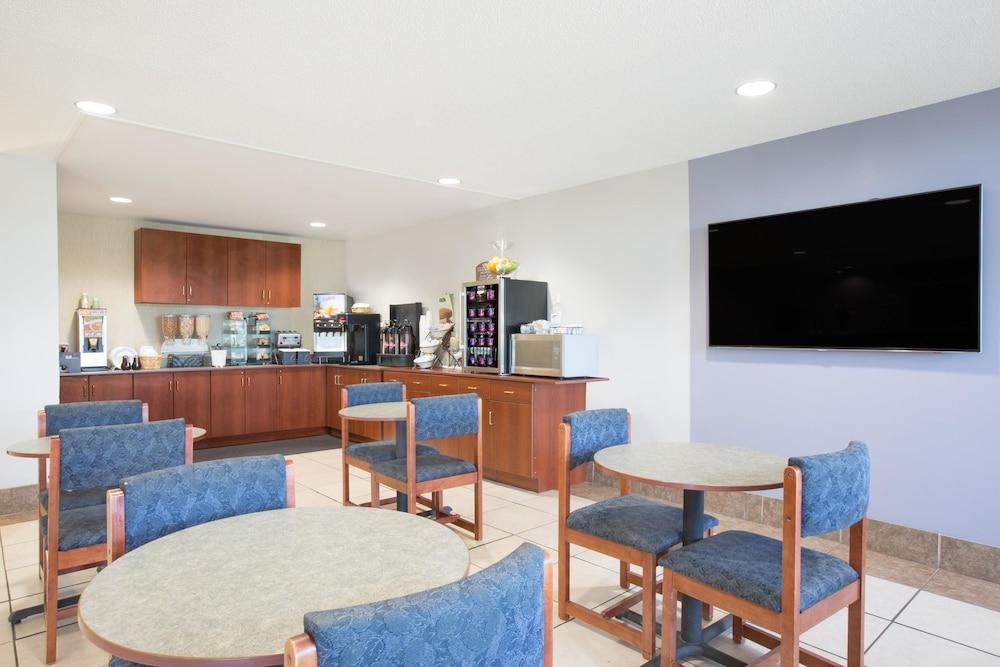 Microtel Inn & Suites By Wyndham Gardendale Kültér fotó